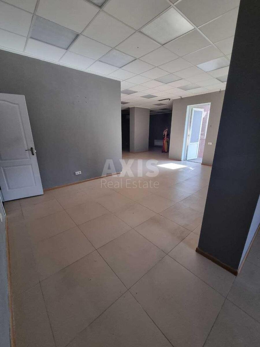 Trade object vul. Shums'kogo Jurija 5, 102m2611515