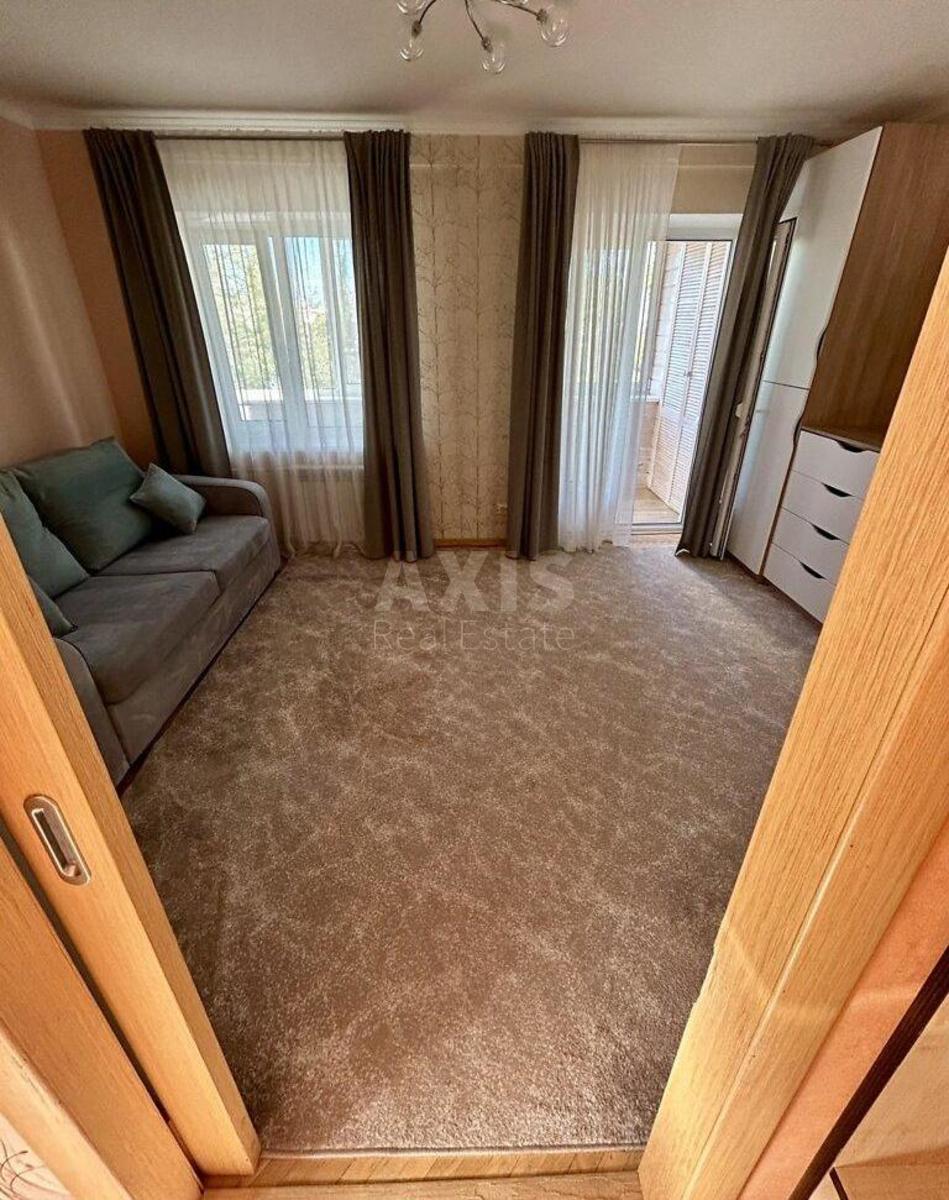 1к квартира бул. Перова 25А2
