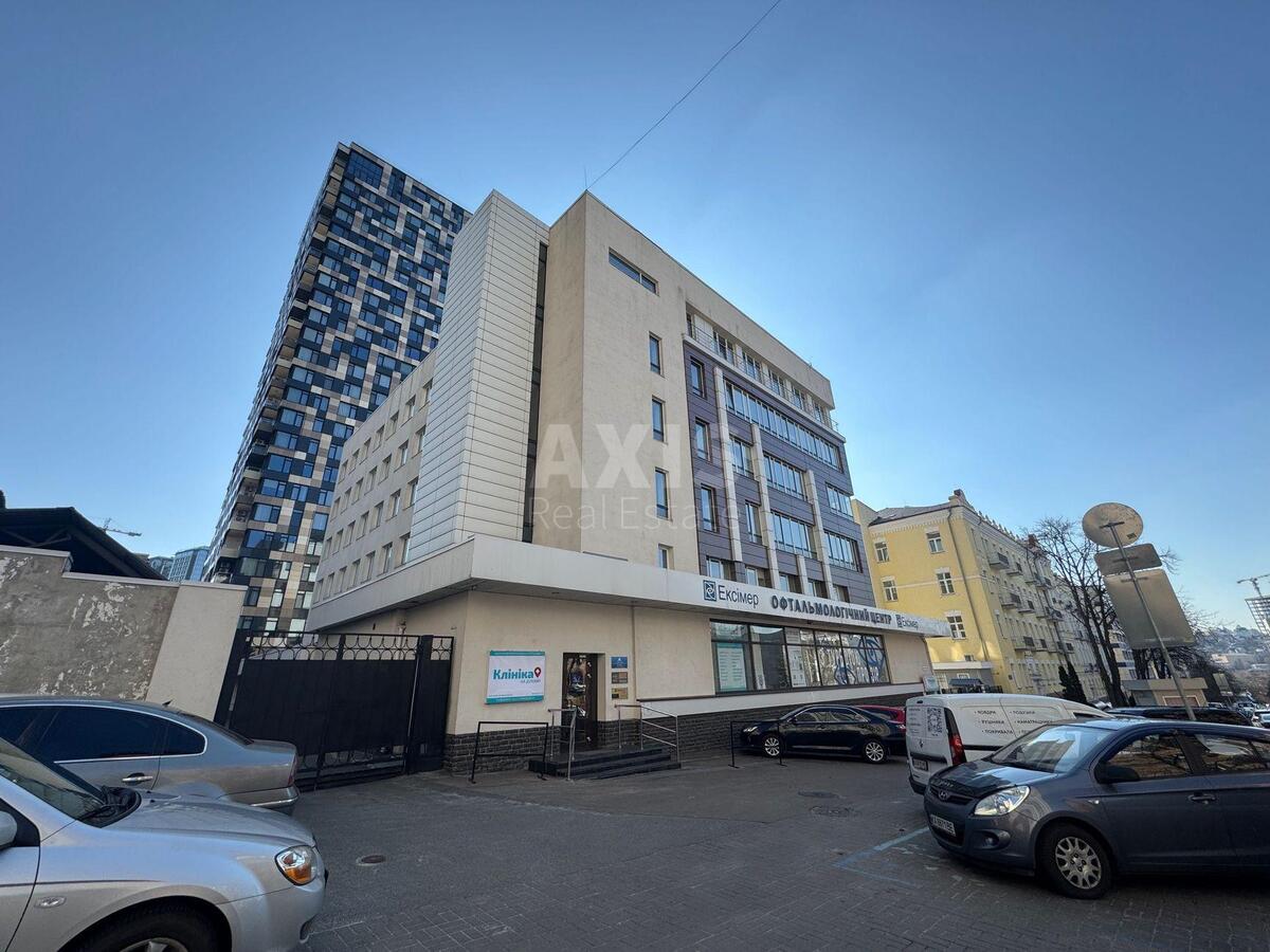 Office vul. Dilova 5Б, 200m211
