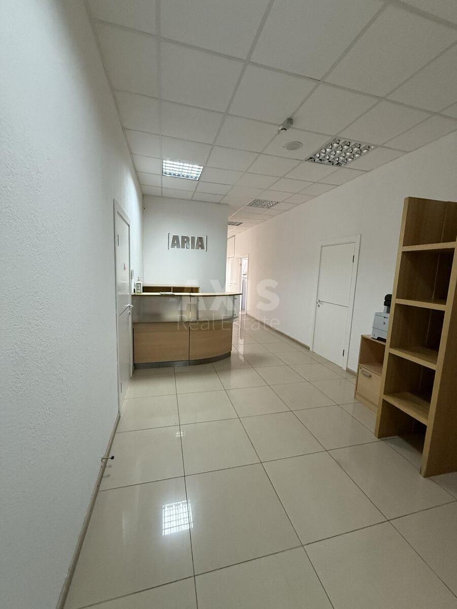 Офис ул. Сикорского Игоря Авиаконструктора 8, 220м2572627