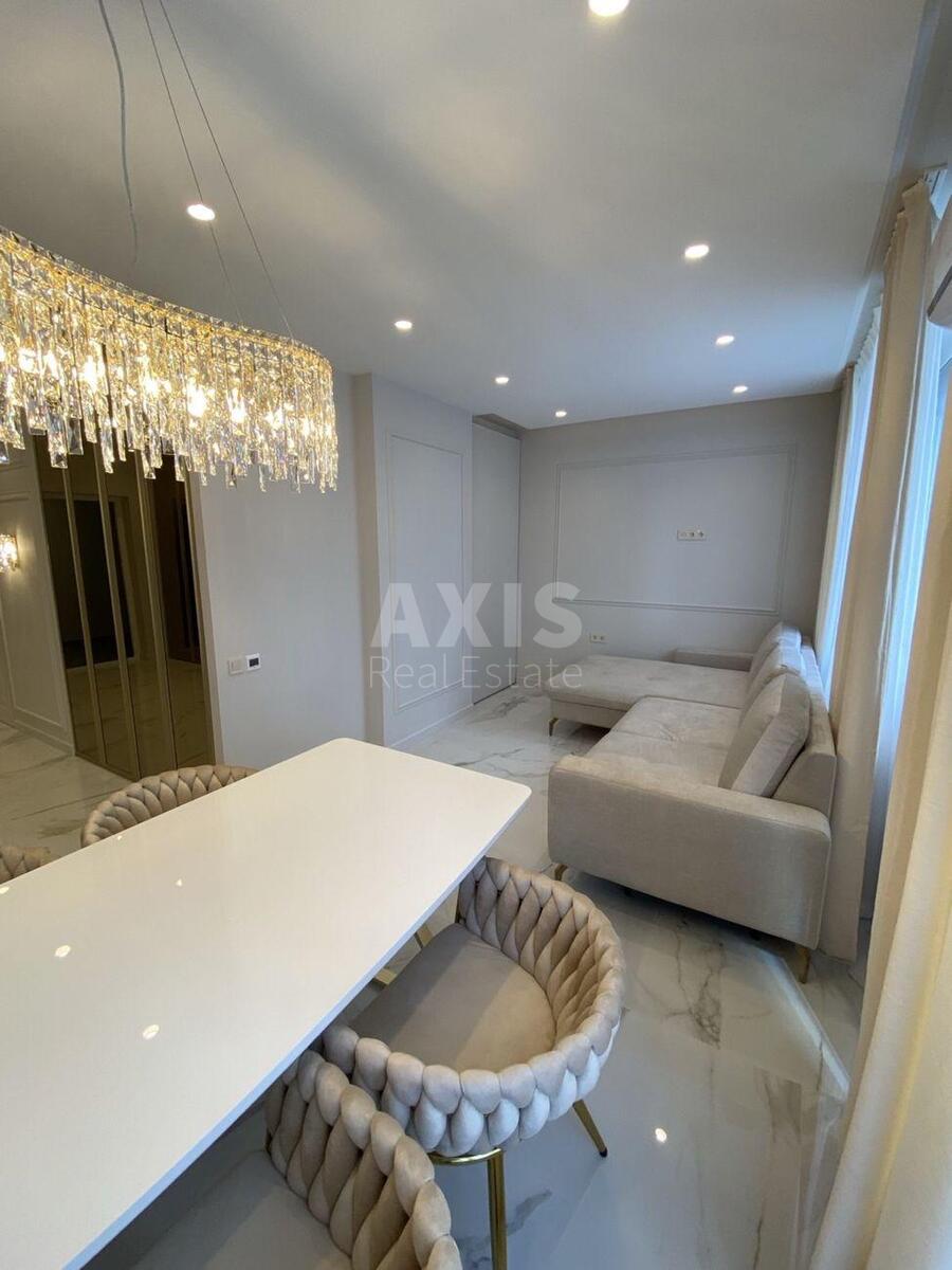 1k apartment vul. Rodyny Kristeriv 201