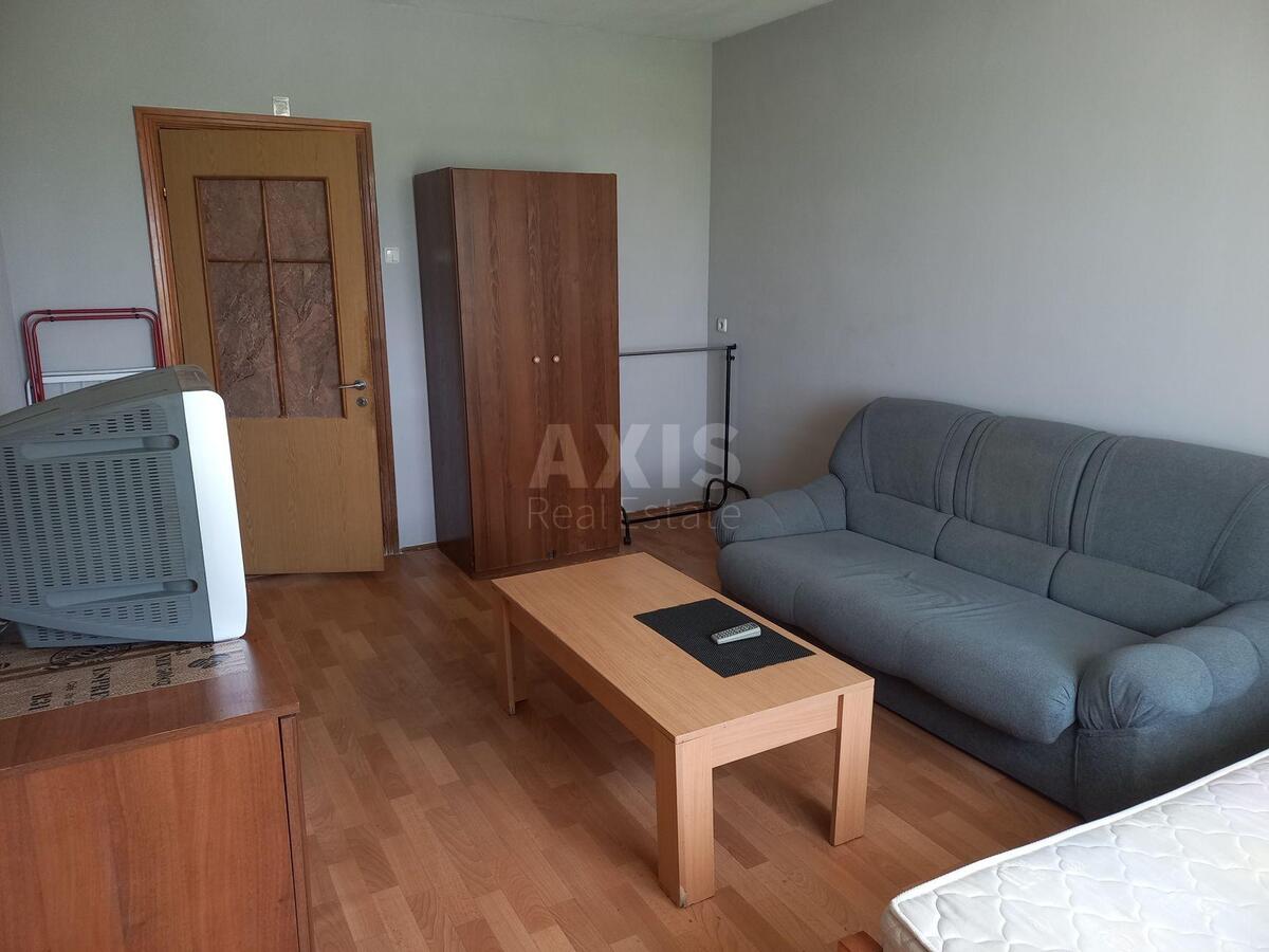 3k apartment vul. Myloslavs'ka 32/51620400