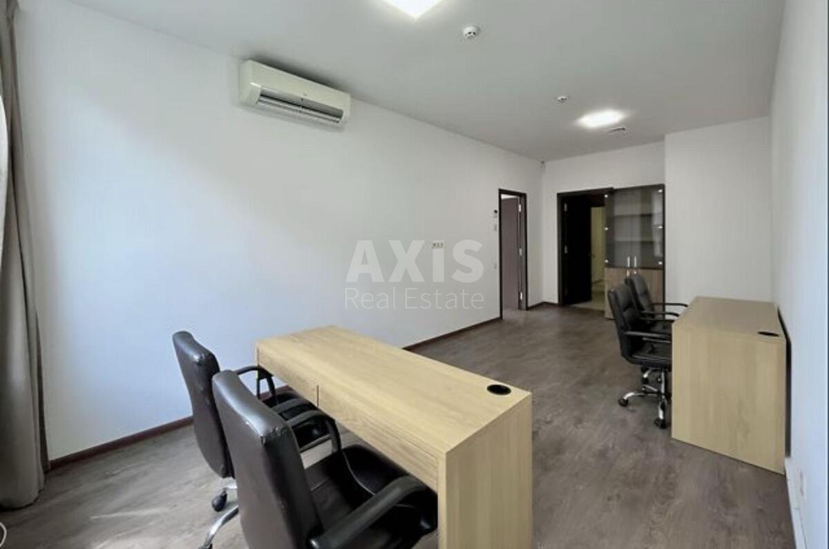 Office uzv. Klovs'kyj 7, 170m23