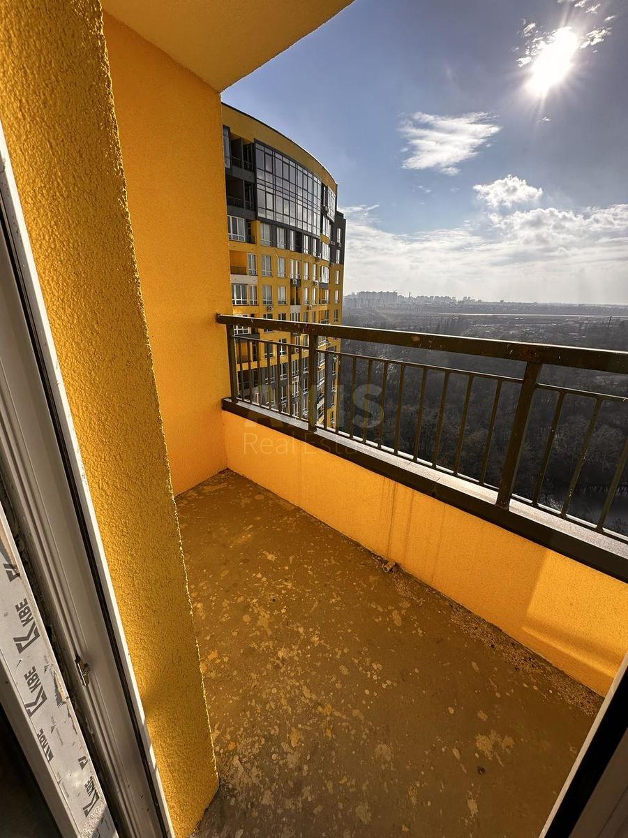 1k apartment vul. Radchenka Petra 276