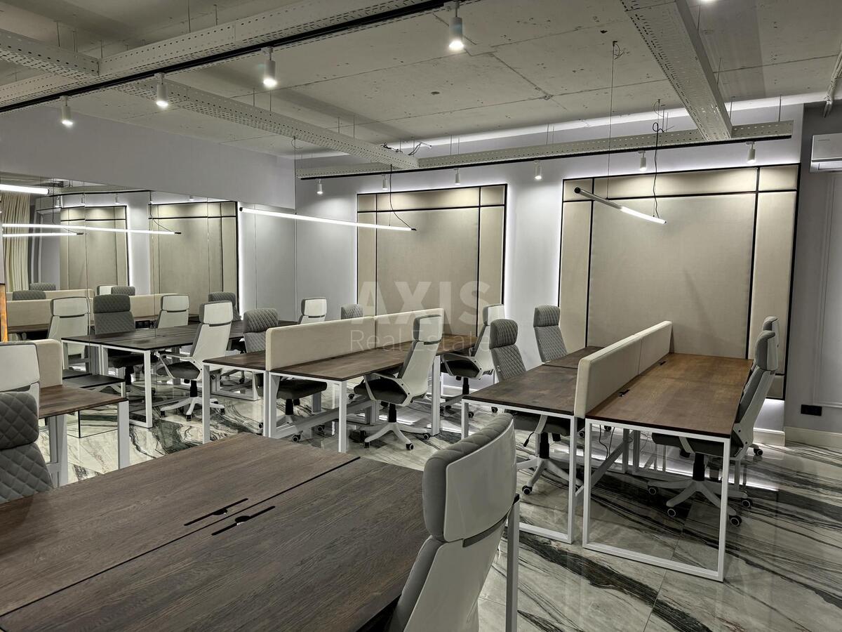 Office uzv. Klovs'kyj 7, 269m25933014