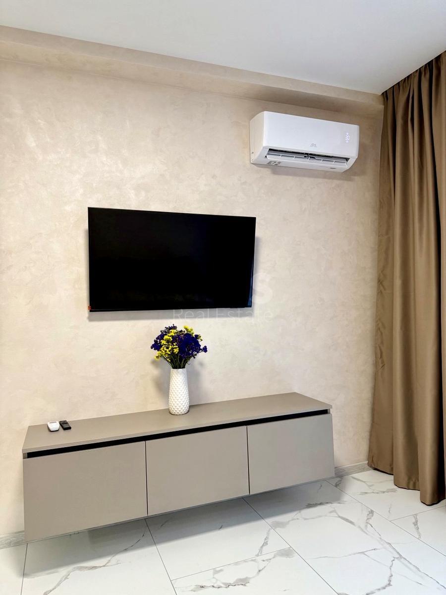 2k apartment vul. Myhajla Maksymovycha 24627201