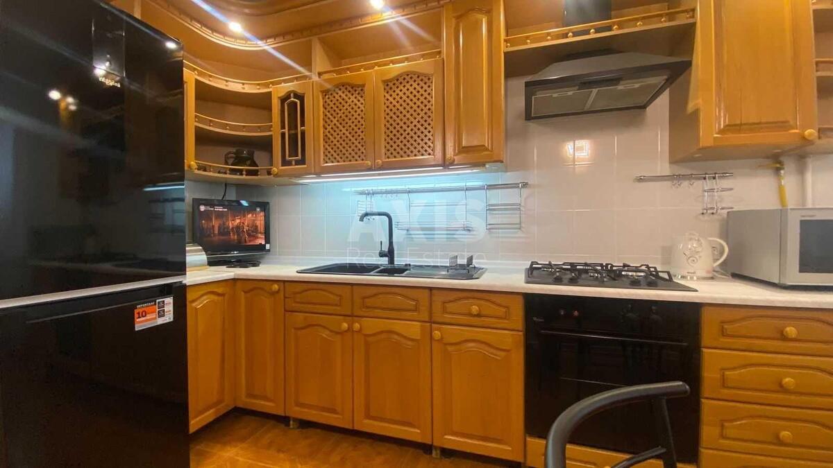 3k apartment vul. Velyka Vasyl'kivs'ka 80
