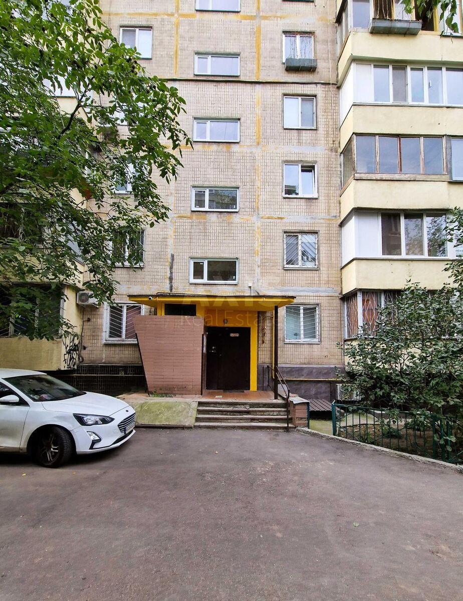 2k apartment vul. Antonovycha 976292515