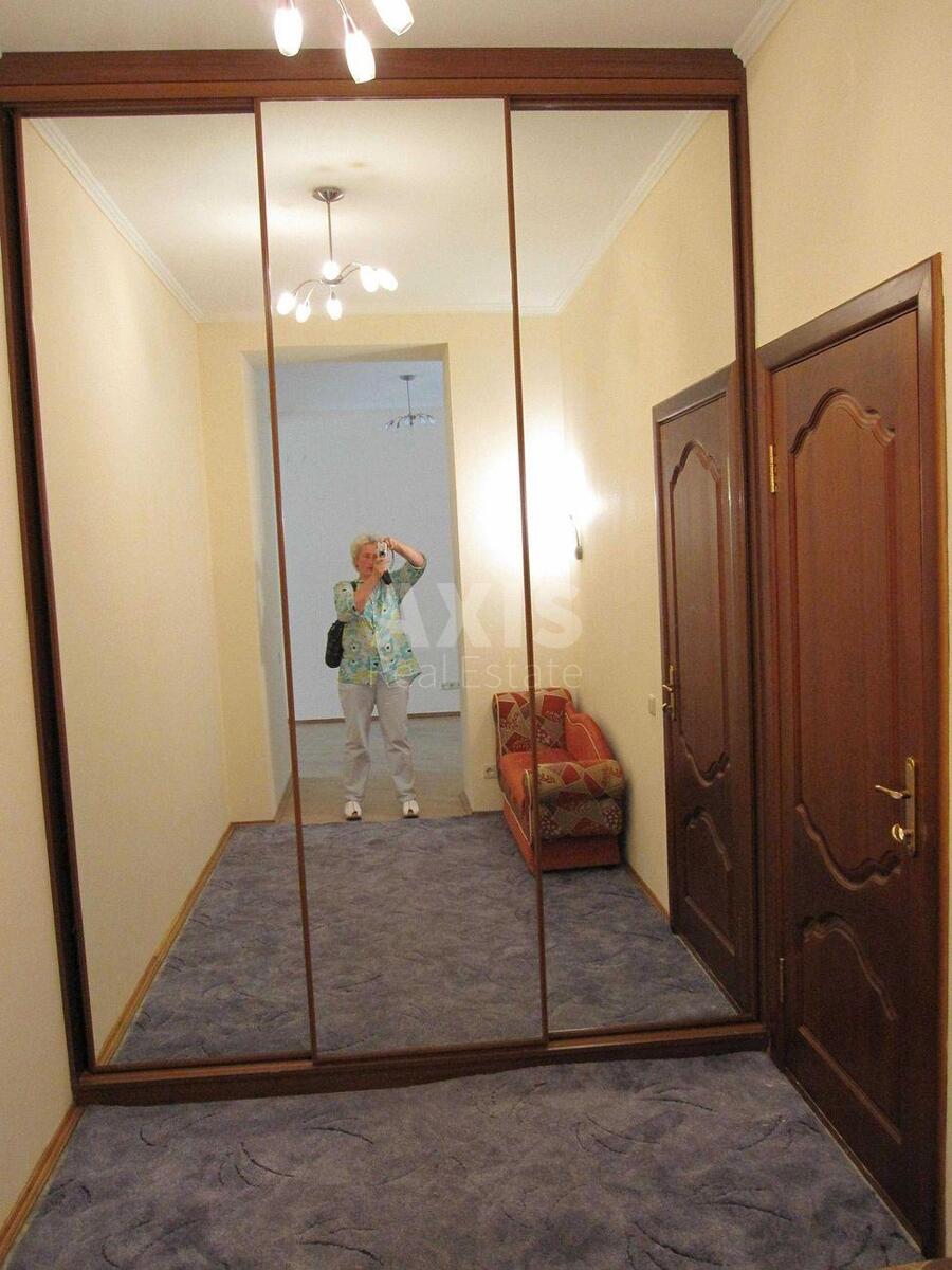 Office pr-t Volodimira Іvasyuka 8, 58m2629580