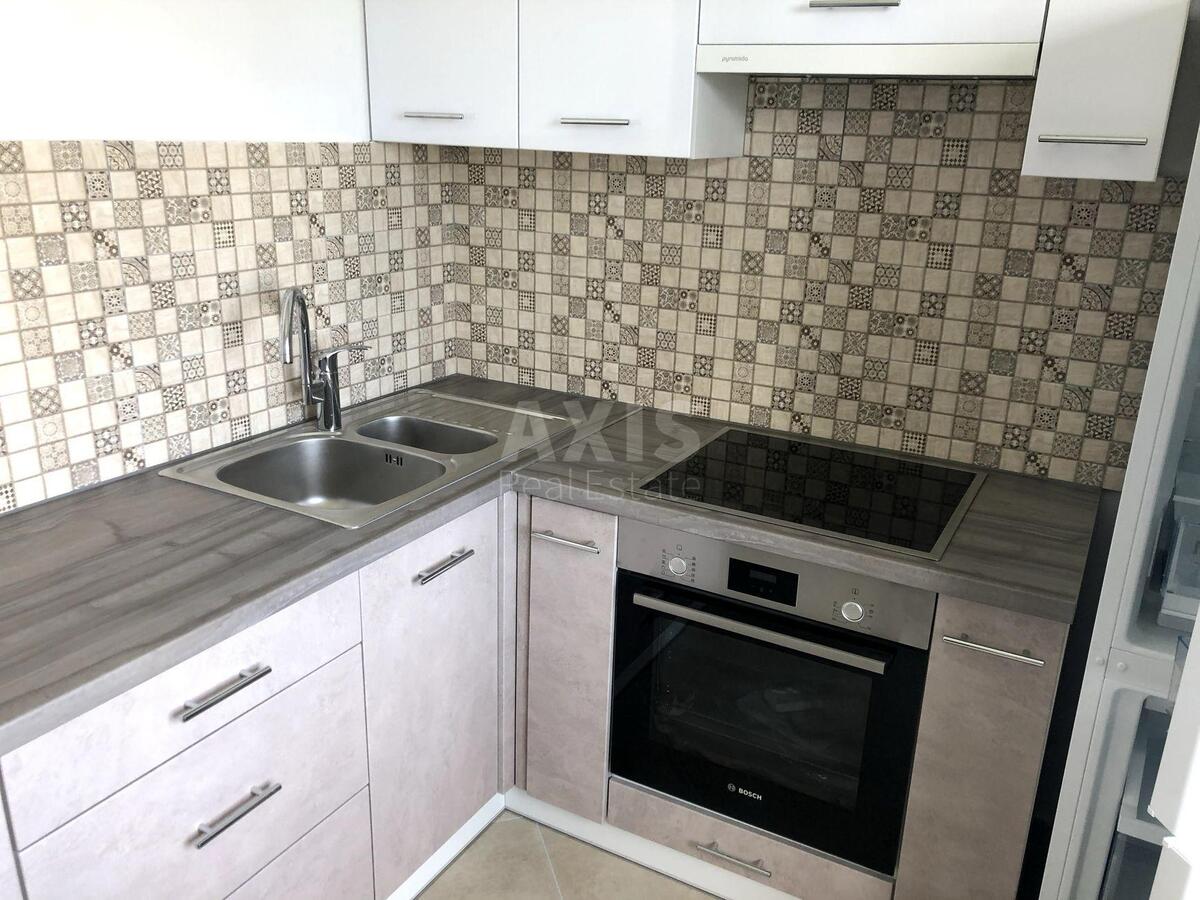 1k apartment vul. Revuc'kogo 11В