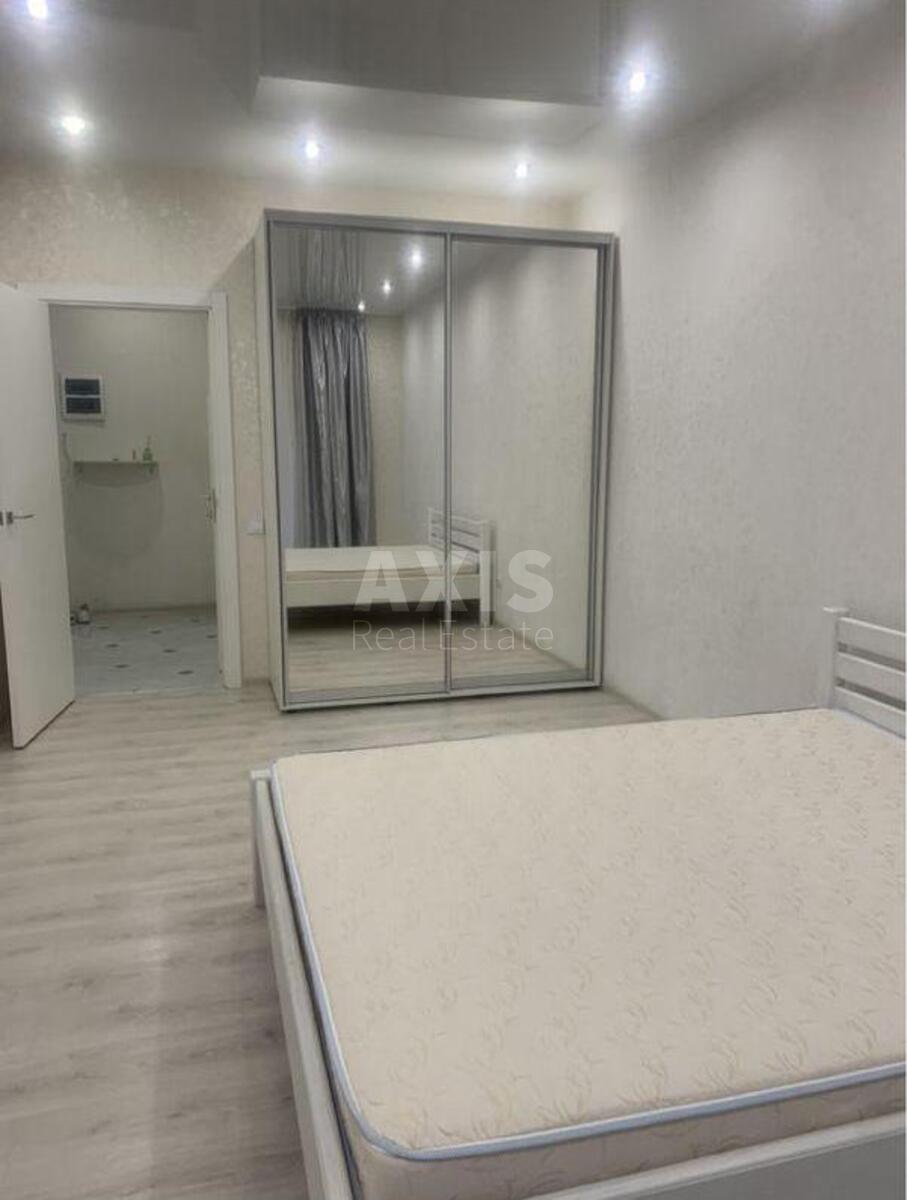 2k apartment doroga Naberezhno-Rybal's'ka 33