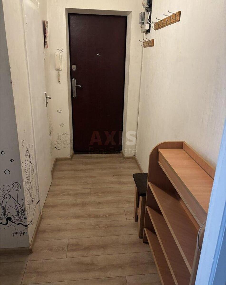 2к квартира ул. Донца Михаила 23Б10