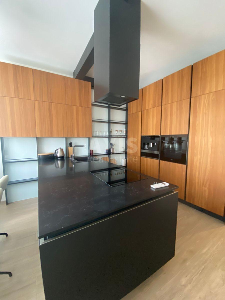 3k apartment vul. Dilova 1/210