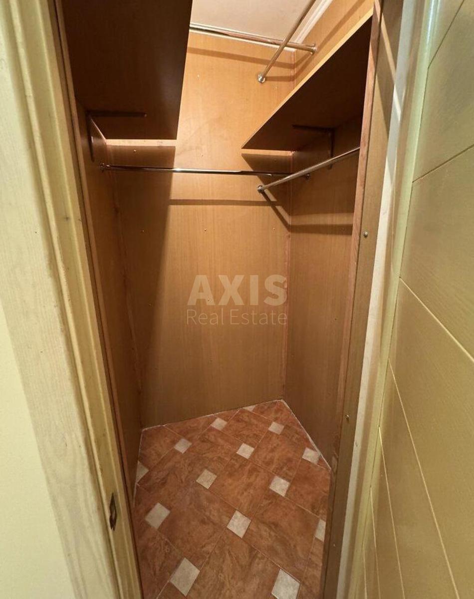 2k apartment vul. Yulia Zdanovska 46/111