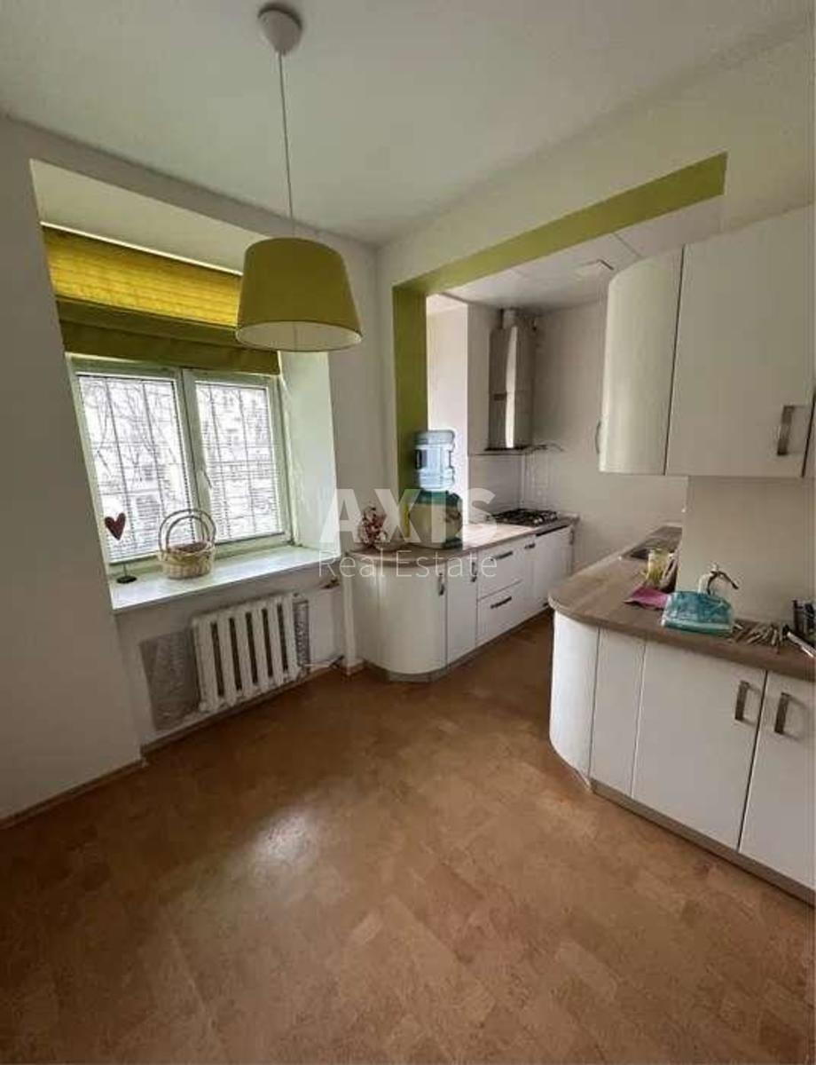 2k apartment vul. Pyrogova 2