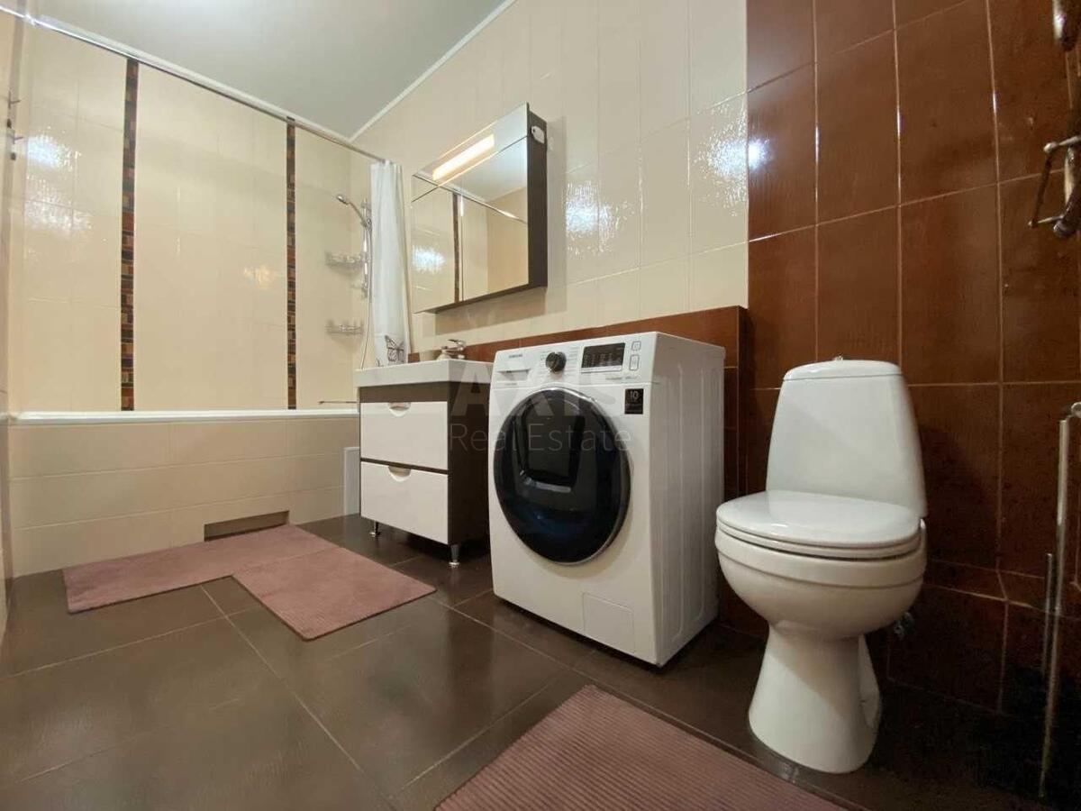 3k apartment pr-t Palladina Akademika 18/3012