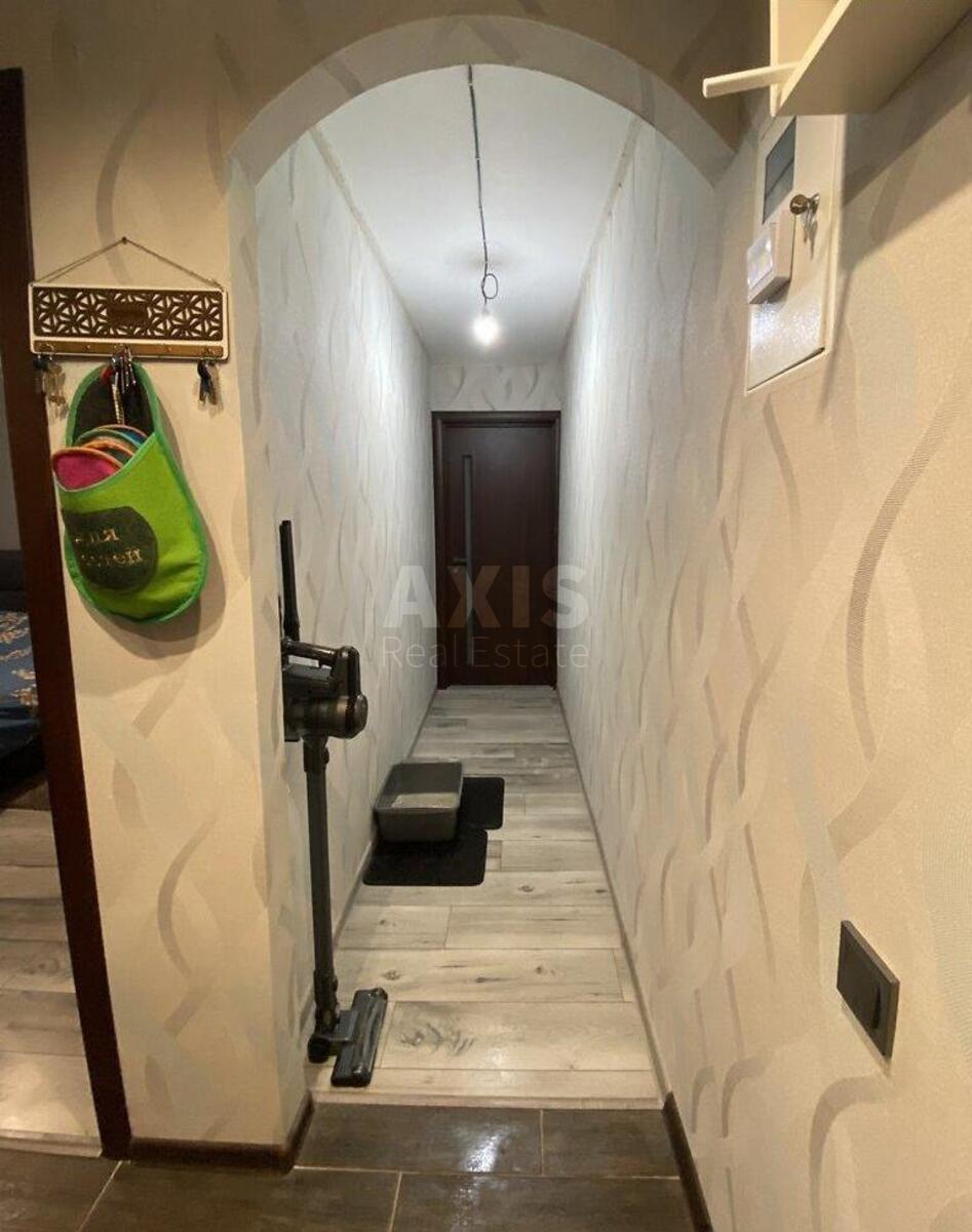 2k apartment pl. Peremogy 98/24