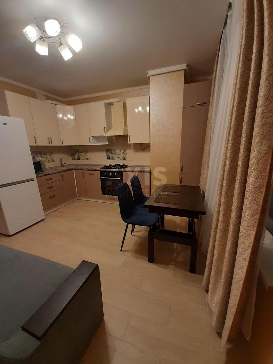 1к квартира вул. Курська 13Е