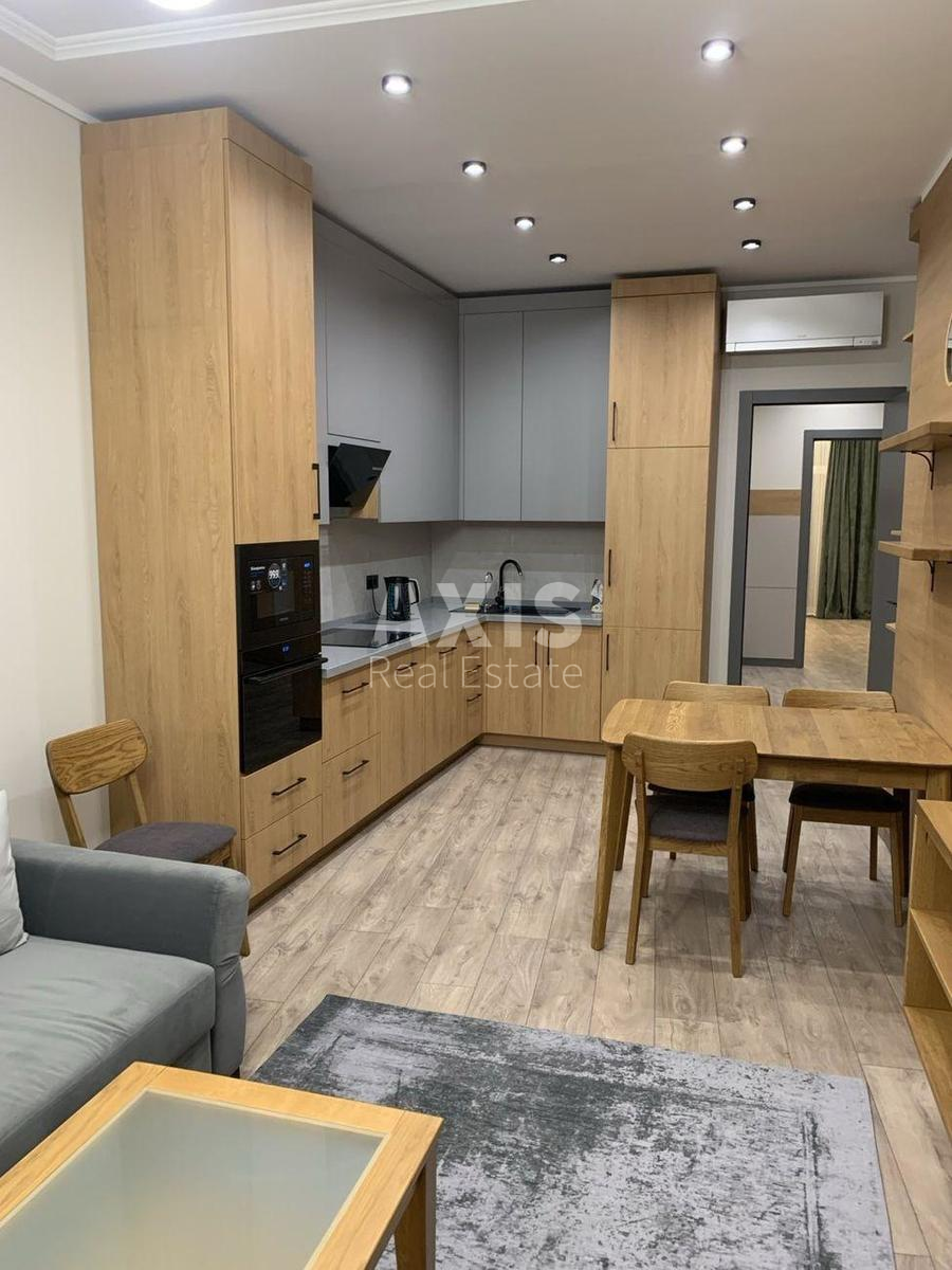 1k apartment vul. Barbjusa Anri 28А1