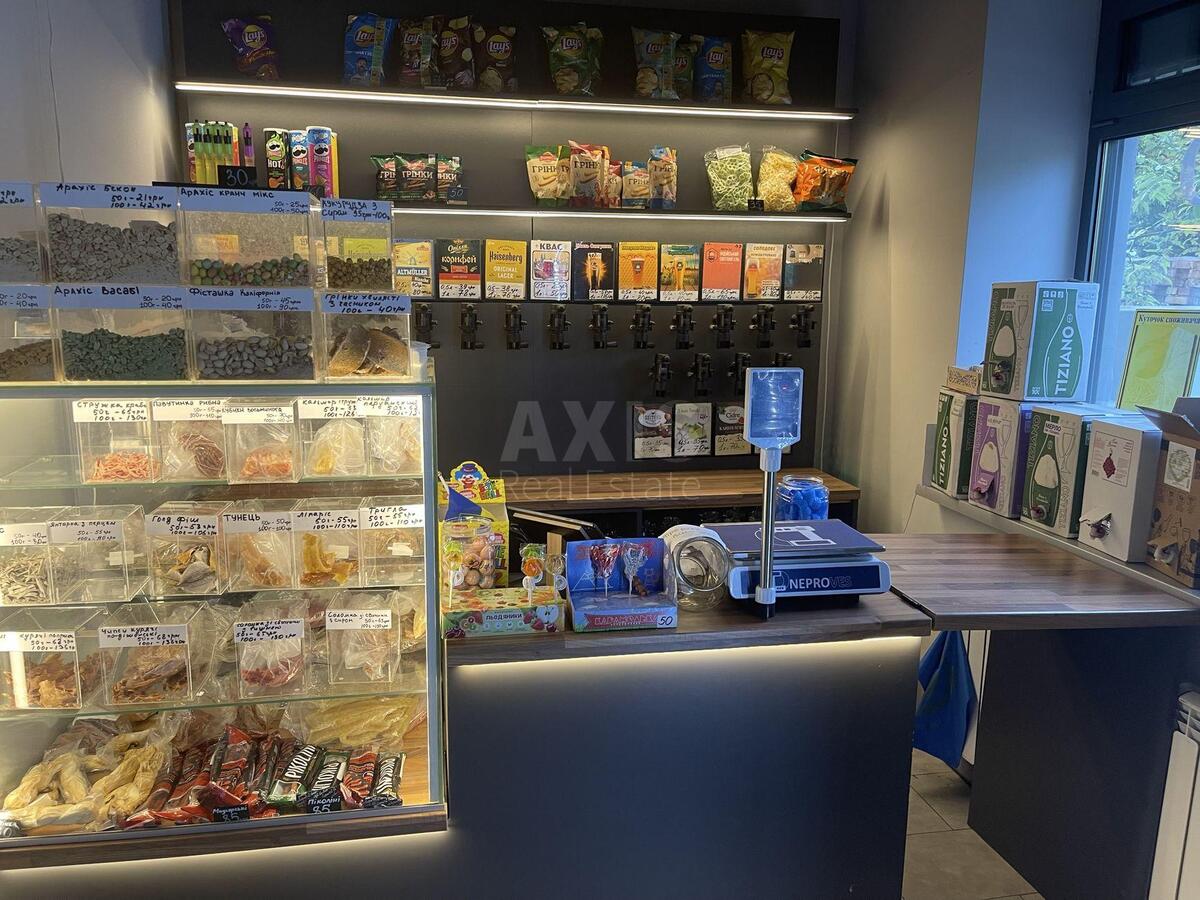 Trade object pr-t Nauky 42/1, корп. 10, 44m2608273