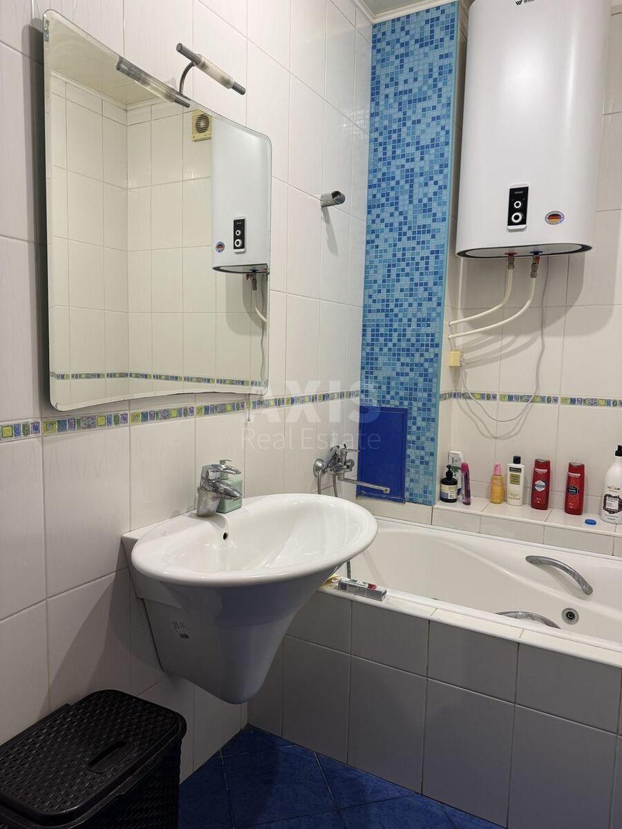 4k apartment vul. Lypkivs'kogo Vasylja Mytropolyta 40565435