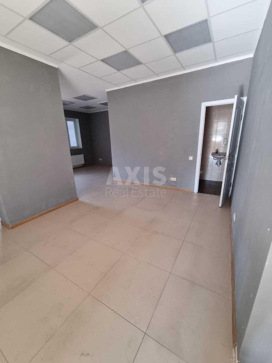 Trade object vul. Shums'kogo Jurija 5, 102m2611516