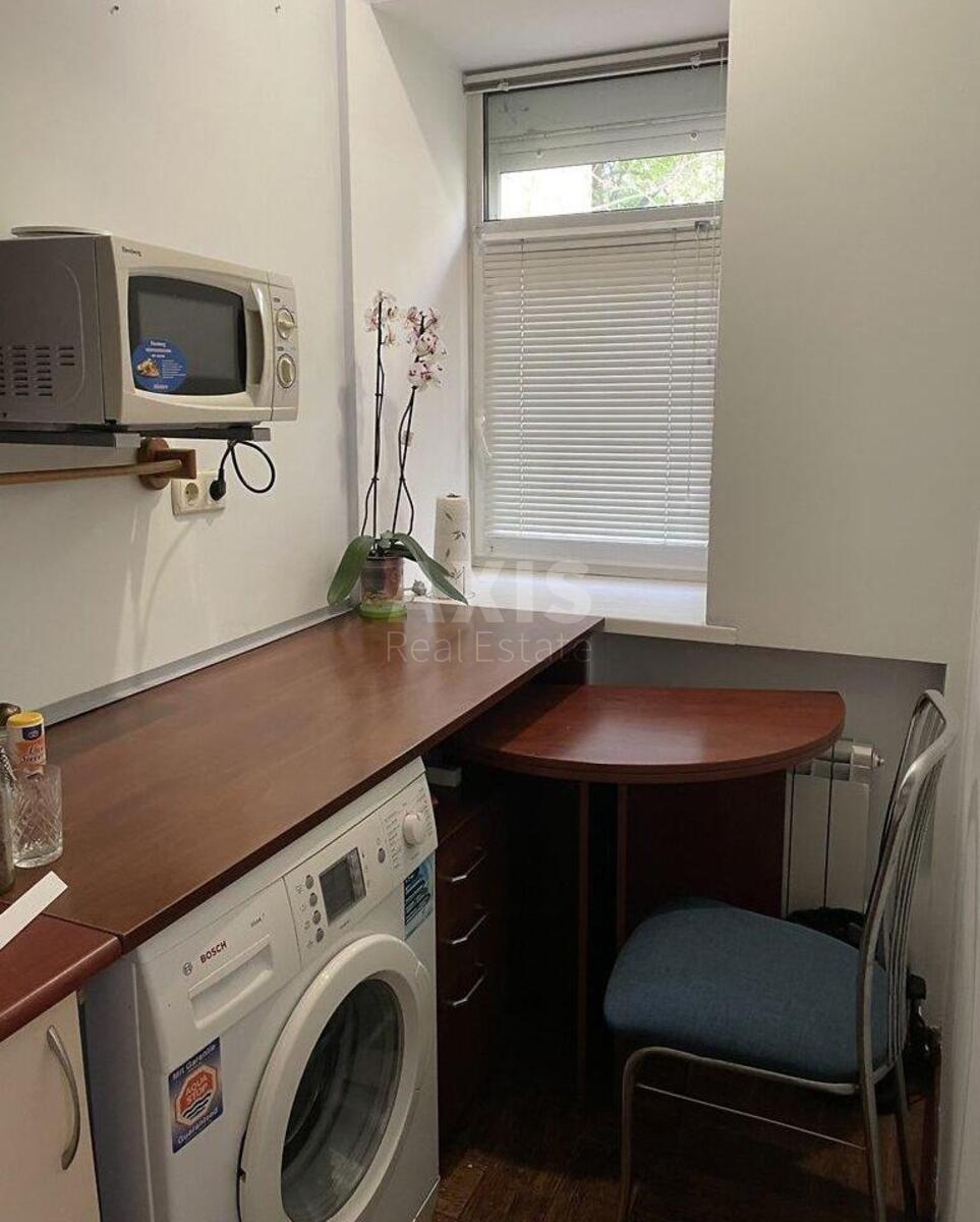 Office vul. Kruglouniversytets'ka 22, 53m20