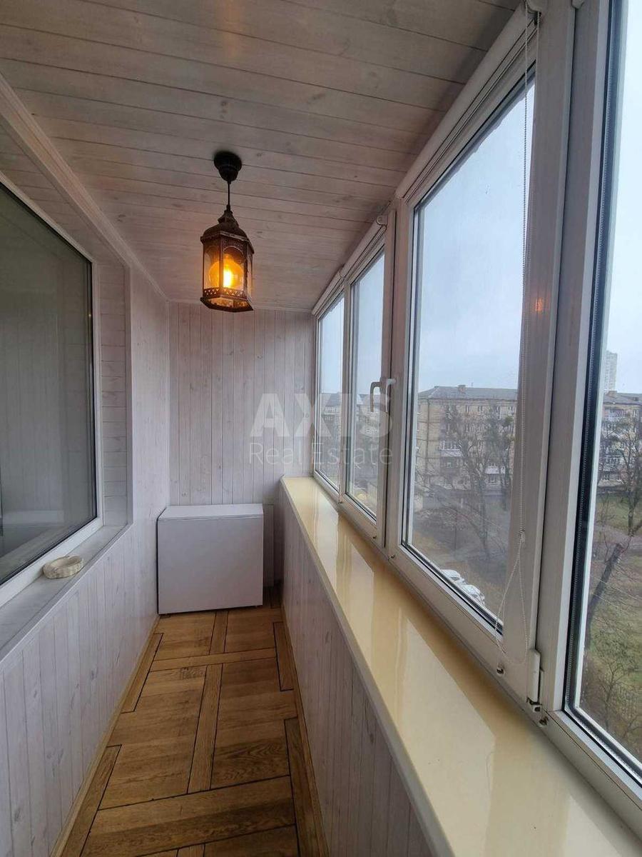 1k apartment pr-t Myru 65