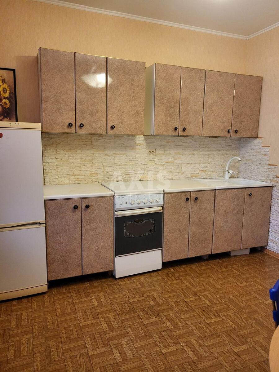 1k apartment vul. Vyshnjakivs'ka 19/1962345