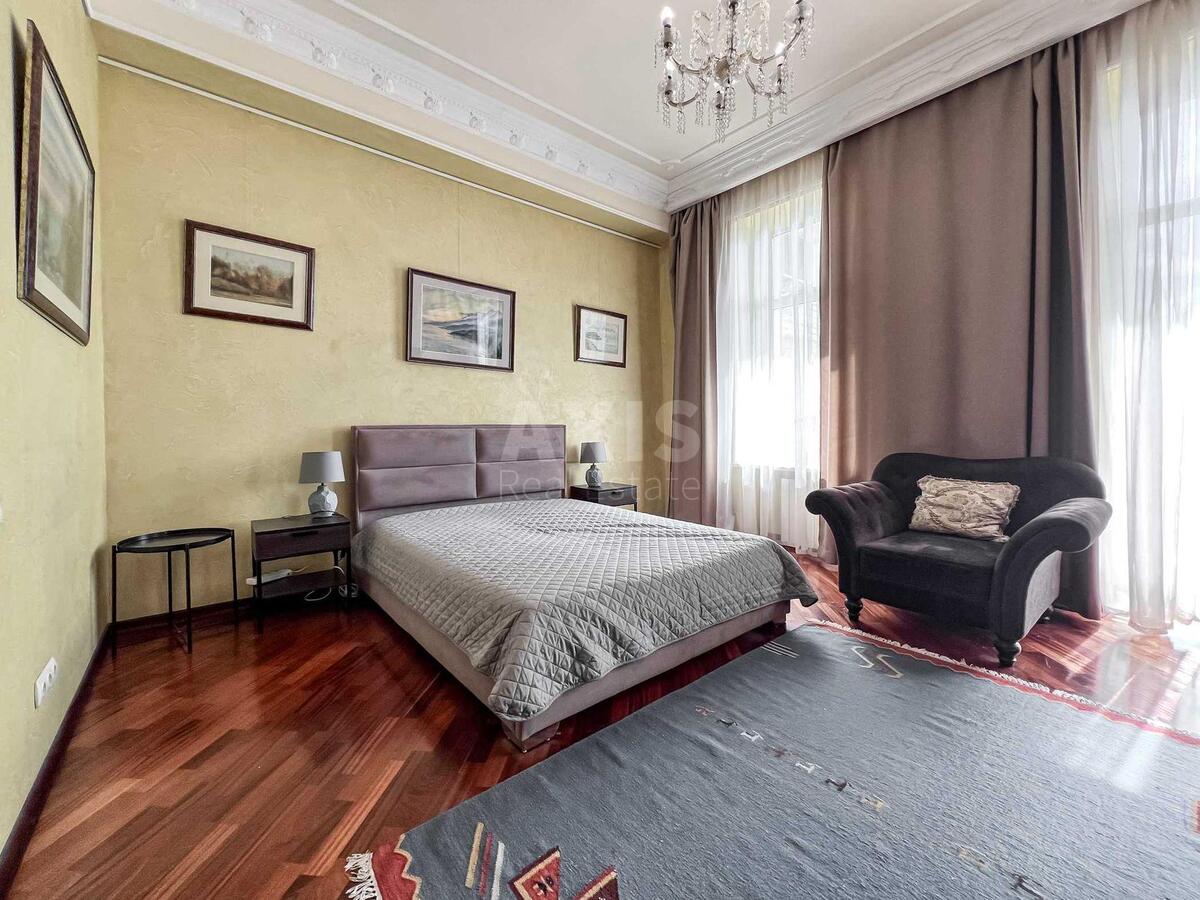 4k apartment vul. Jaroslaviv Val 14Г7