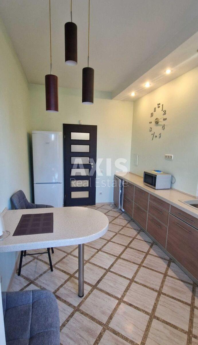 1k apartment vul. Bilorus'ka 3573311