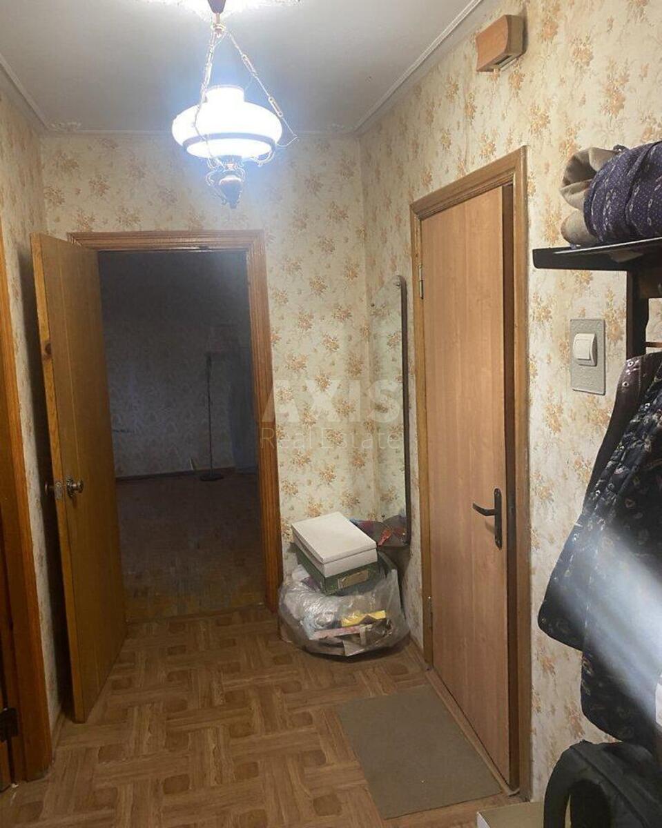2k apartment vul. Bal'zaka Onore de 1810