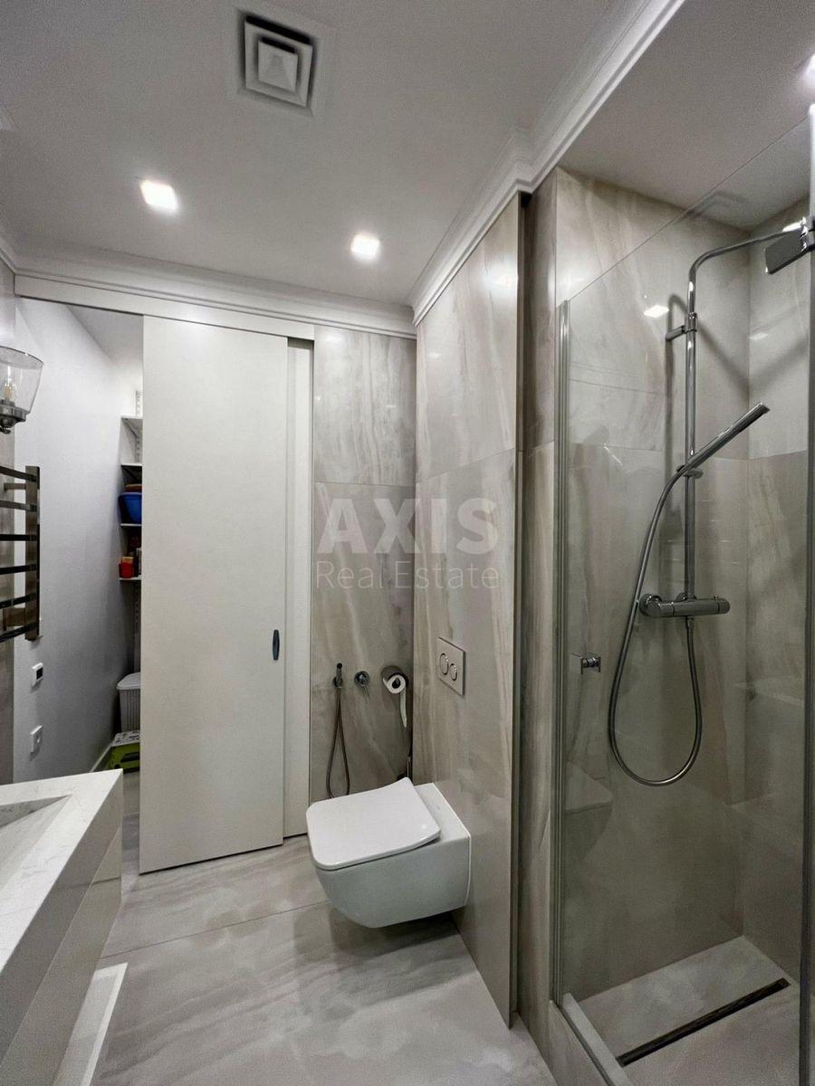 3k apartment vul. Dragomyrova Myhajla 1410