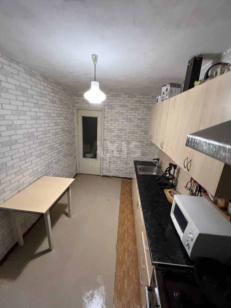 3k apartment vul. Novopol'ova 99Б6