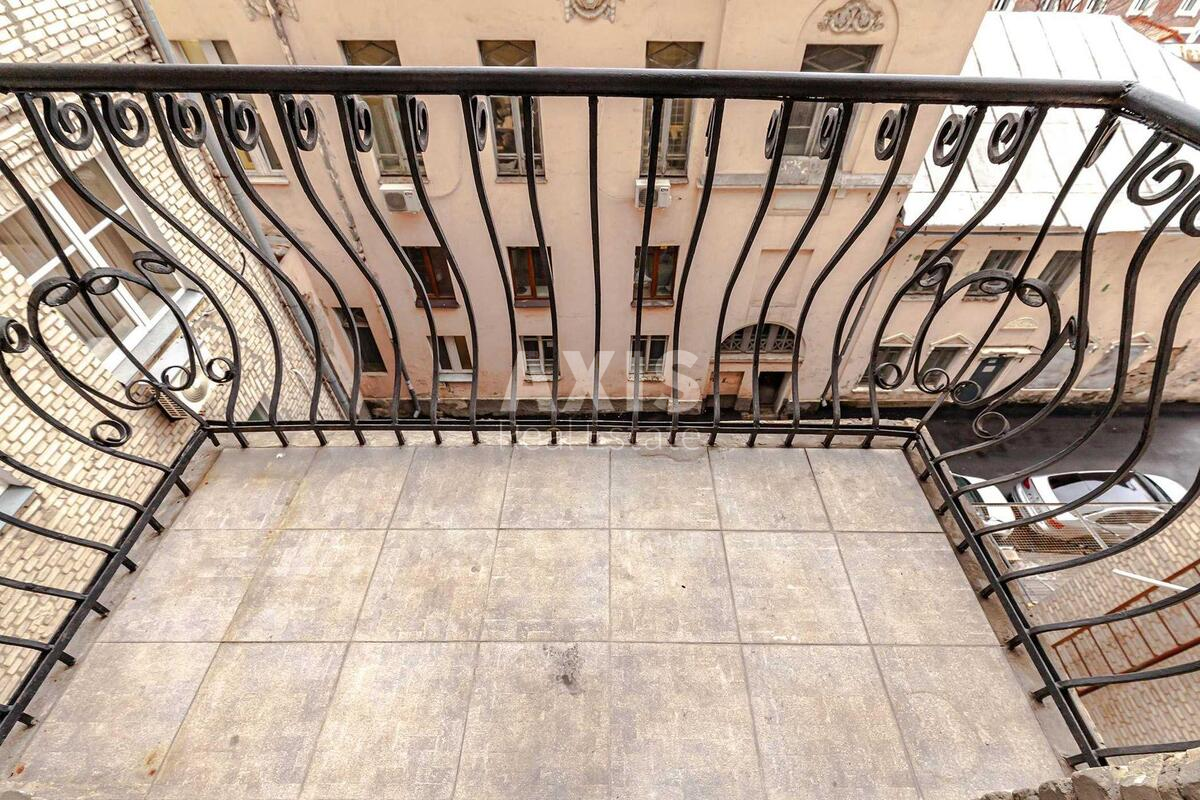 2k apartment vul. Shovkovychna 13/25652810