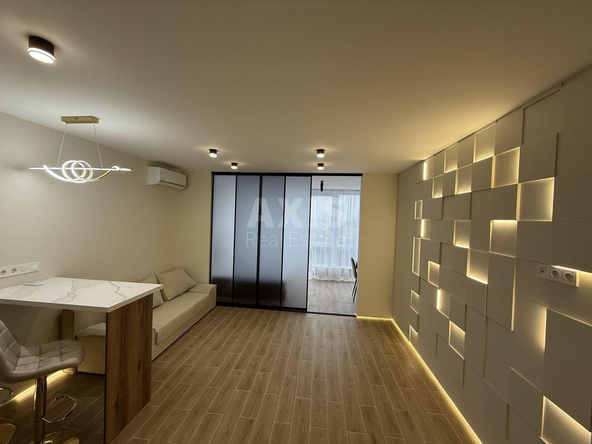 2к квартира ул. Булаховского Академика 2619703