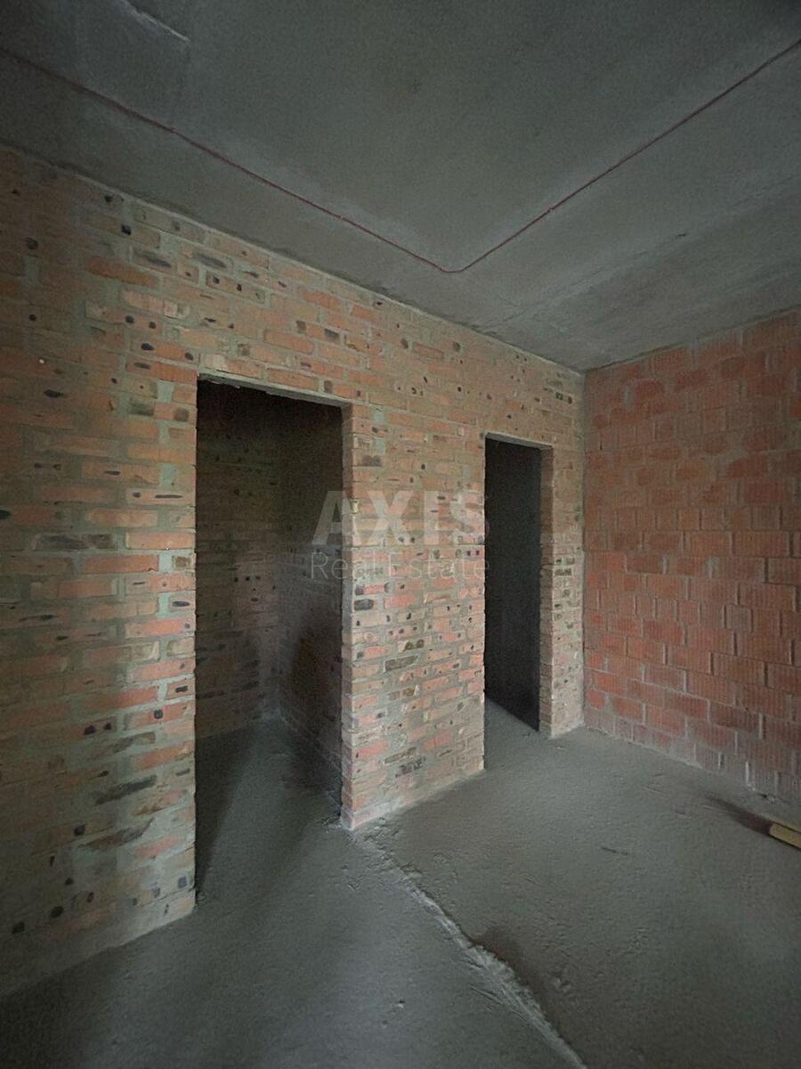 Trade object vul. Zhyvopysna 3, 126m29