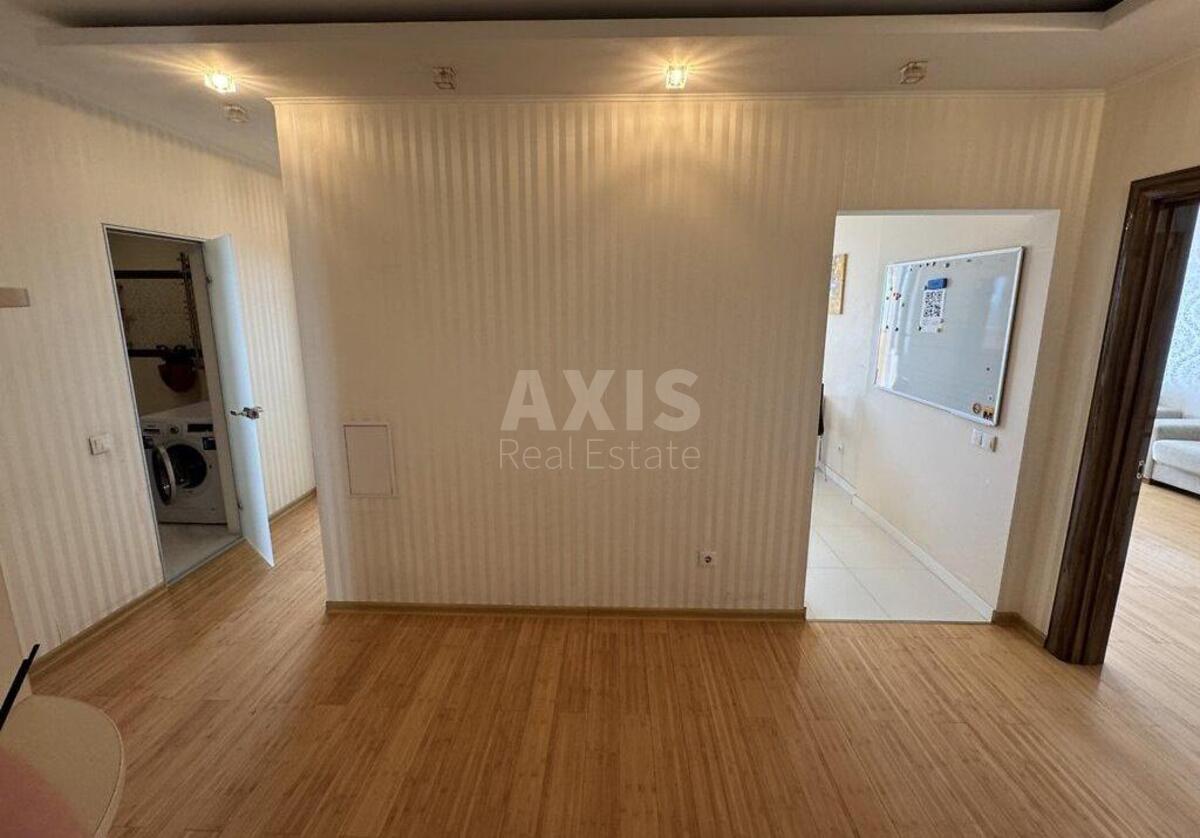 2k apartment vul. Golosii'vs'ka 13Б10