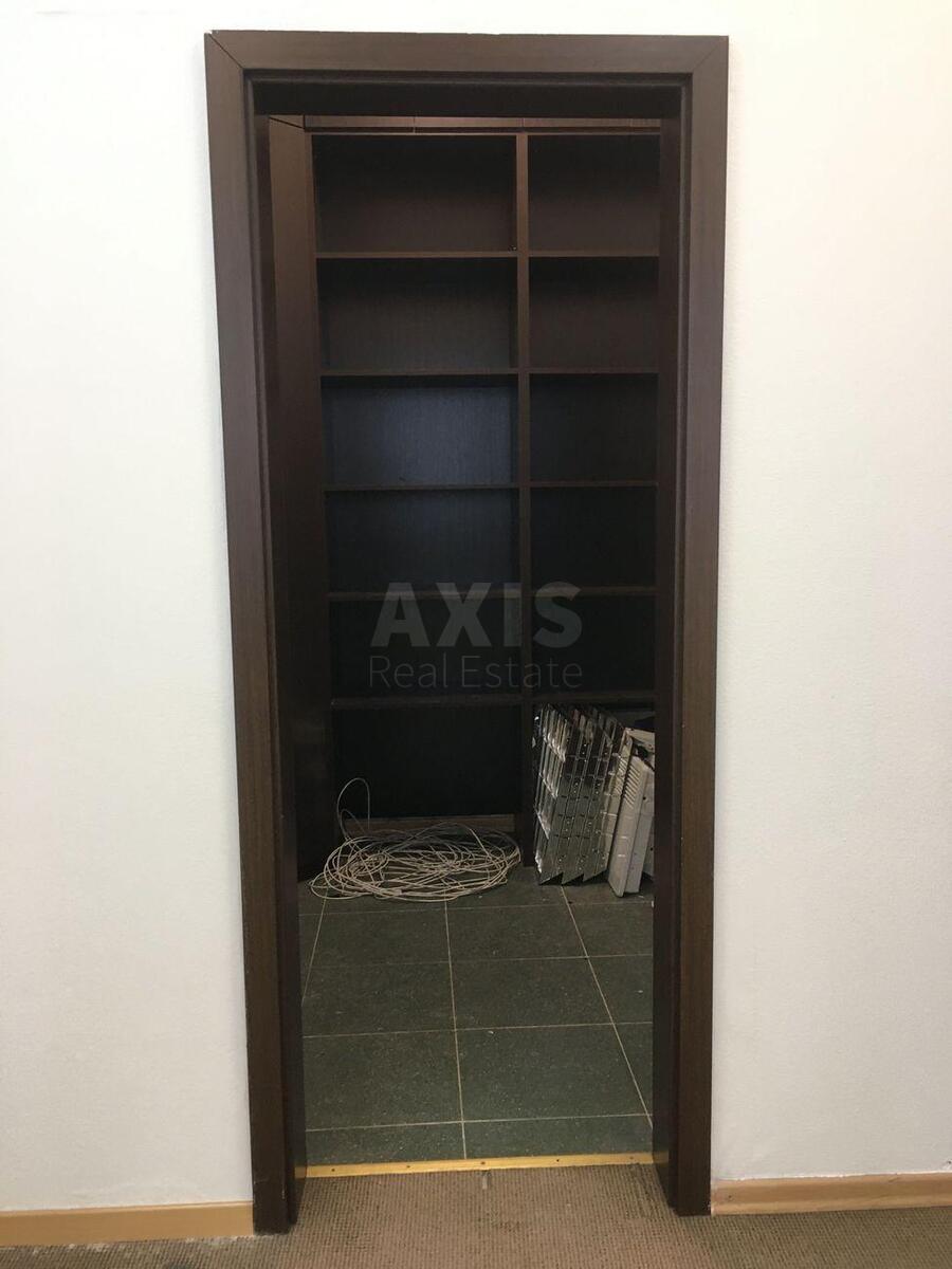 Office vul. Verhovynna 37, 130m2585831