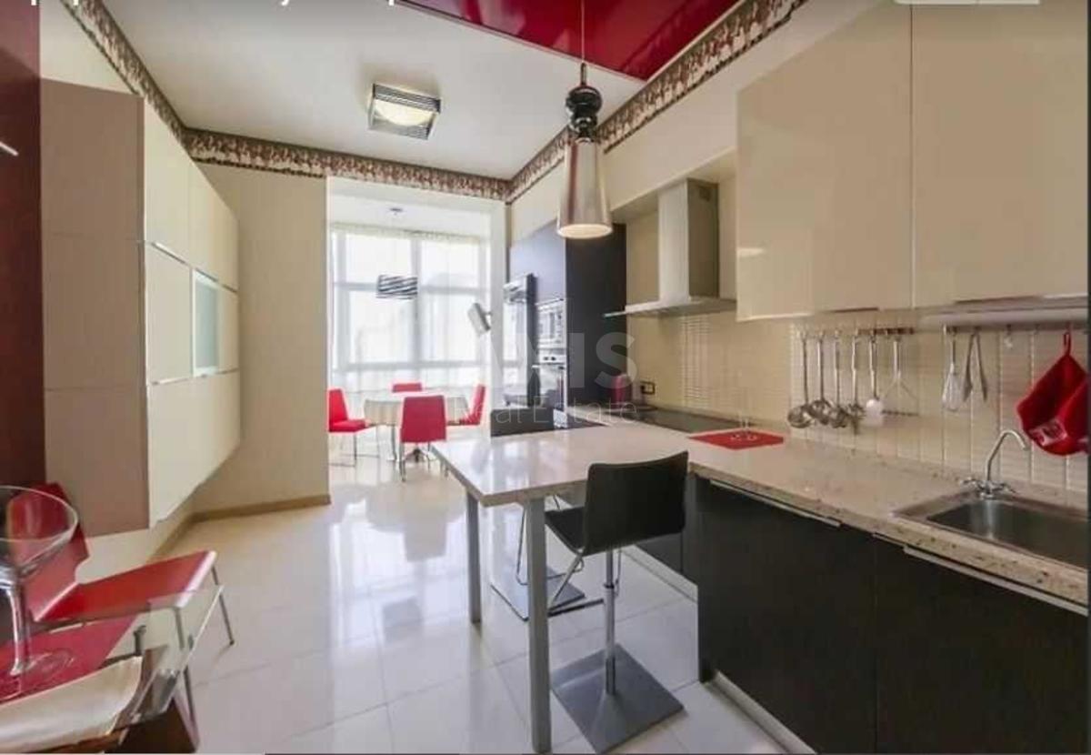 4k apartment vul. Ljuterans'ka 10А6
