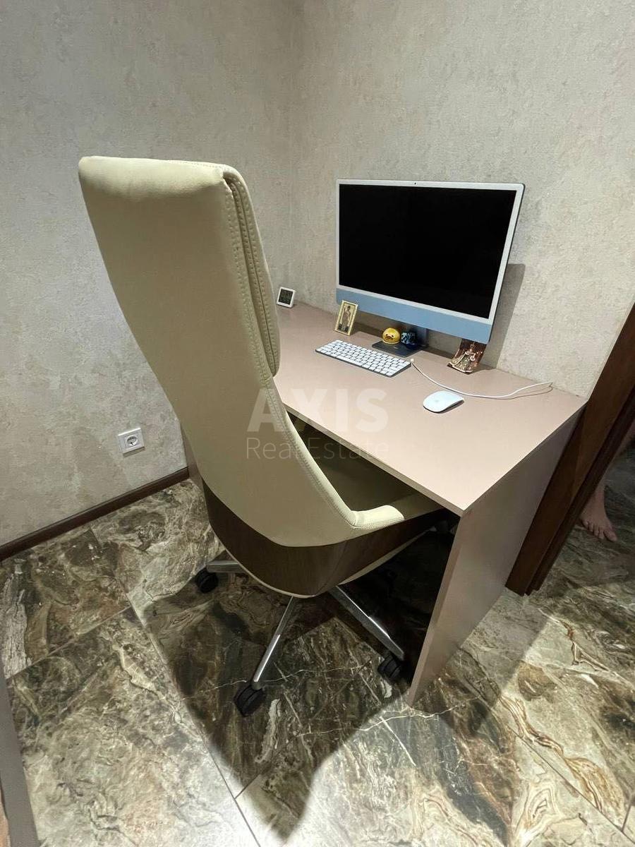 2k apartment vul. Kamianska 127А3