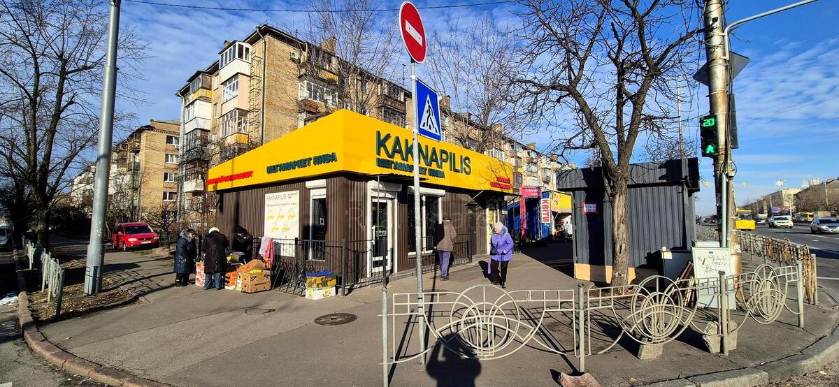 Объект торговли пр-т Леонида Каденюка 5/2, 82м2633496