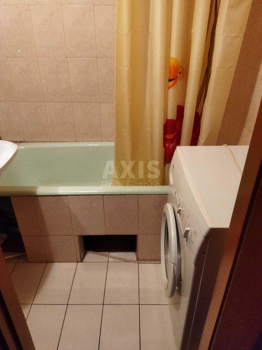 1k apartment vul. Rudenko Larysy 55