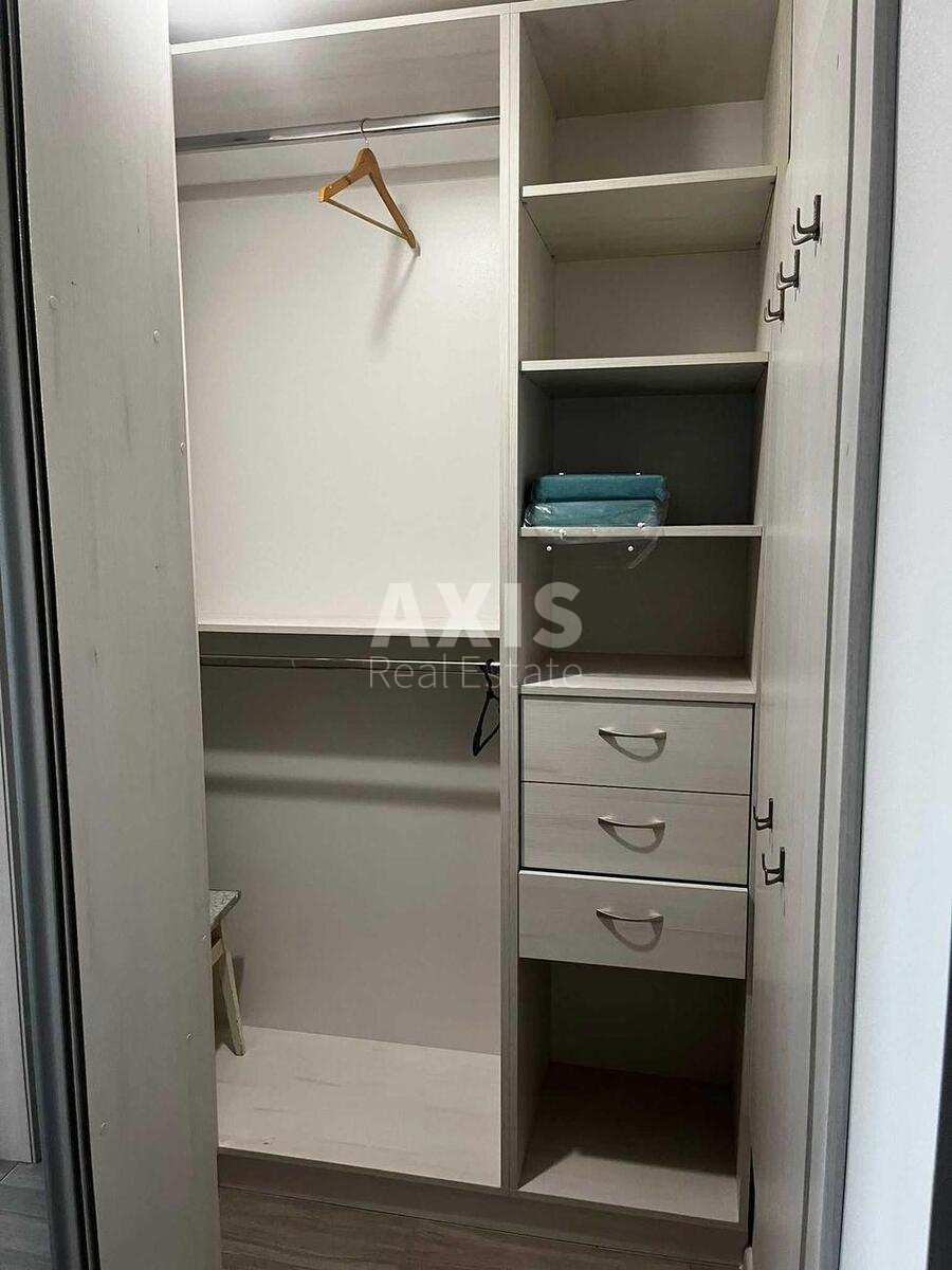 1k apartment vul. Myhajla Maksymovycha 7Б570936