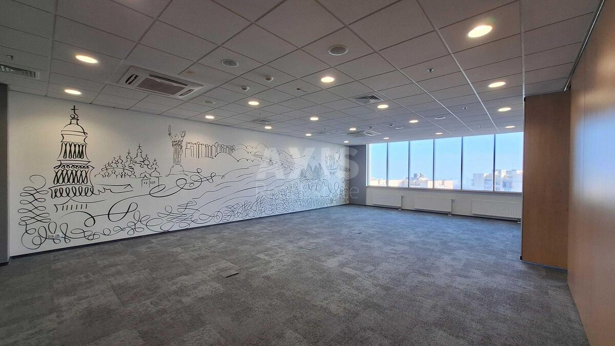 Office vul. Moskovs'ka 32/2, 1373m2