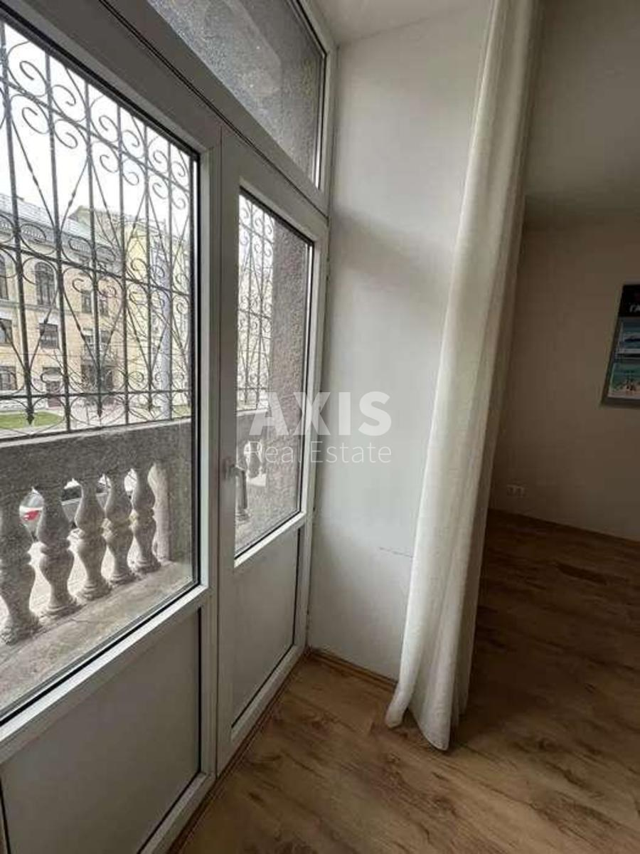 2k apartment vul. Pyrogova 27