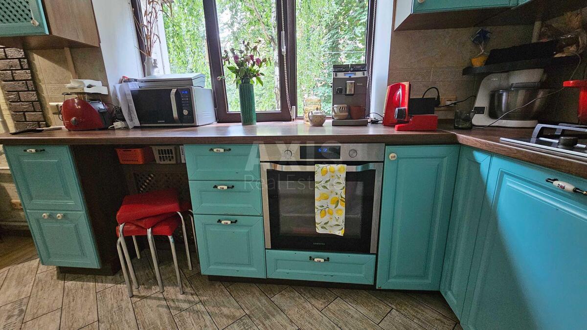3k apartment vul. Mukachivs'ka 5А0