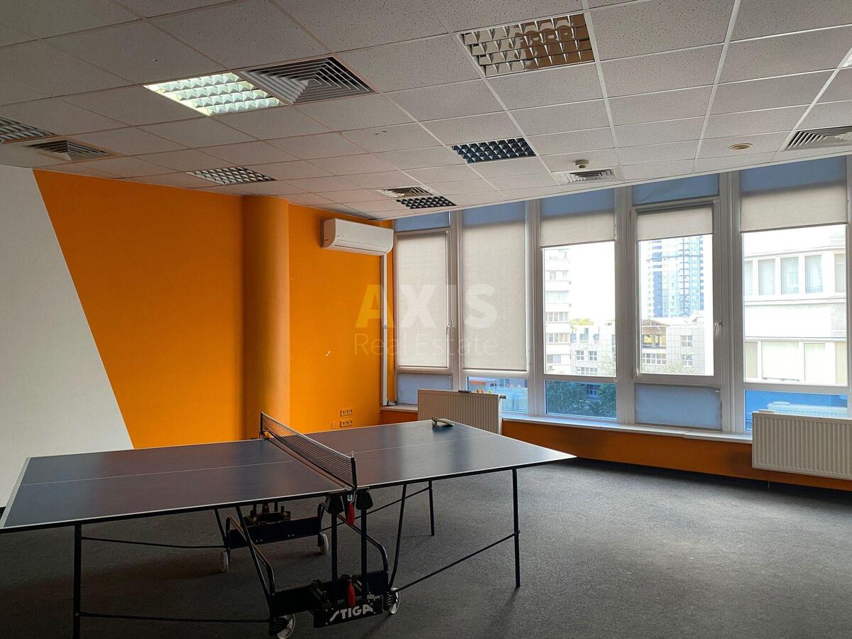 Office vul. Okipnoi' Rai'sy 8, 50m2525709