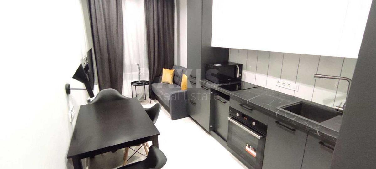 1k apartment pr-t Glushkova Akademika 9Д