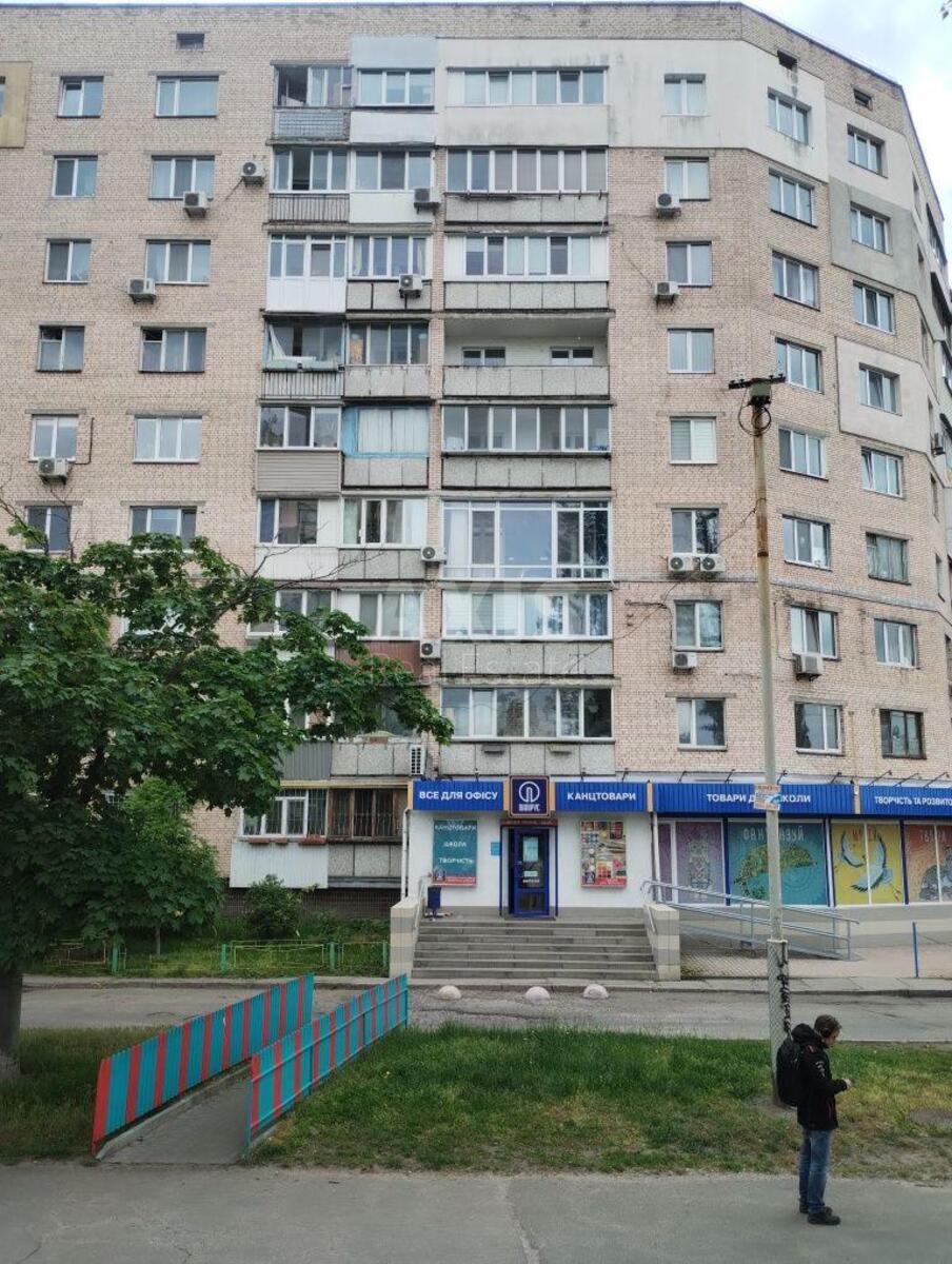 3к квартира пр-т Владимира Ивасюка 156116616